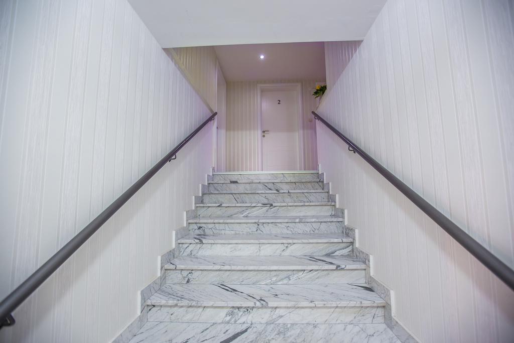 Apartments And Rooms Millennium Ogulin Exterior foto